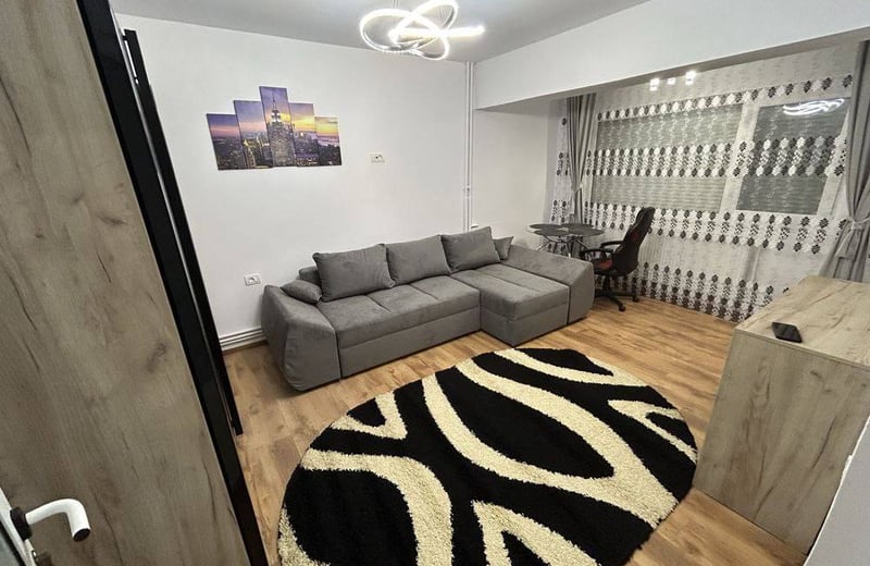 Аренда комфортной 2-комнатной квартиры с отдельной кухней, 55 м², район Томис Норд, Констанца, Румыния